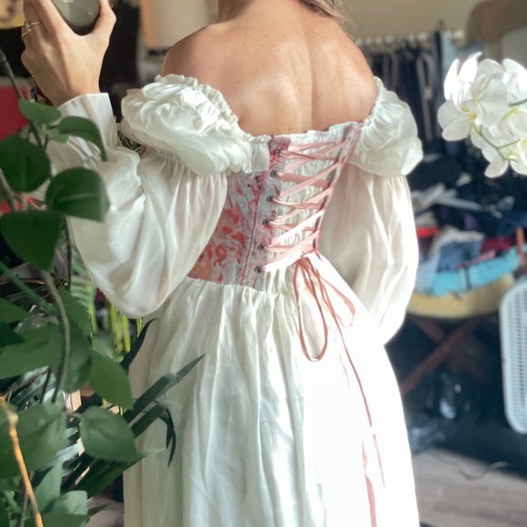 White and Pink Lace-Up costume Dress renaissance theatre - Picture 7 of 10